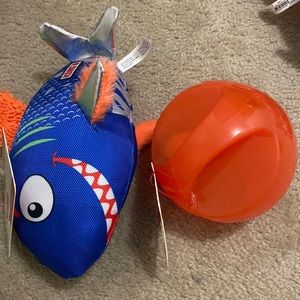 Pet toys for sale, two items. New!